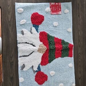 Avanti Gnome Bath Rug in Blue and White